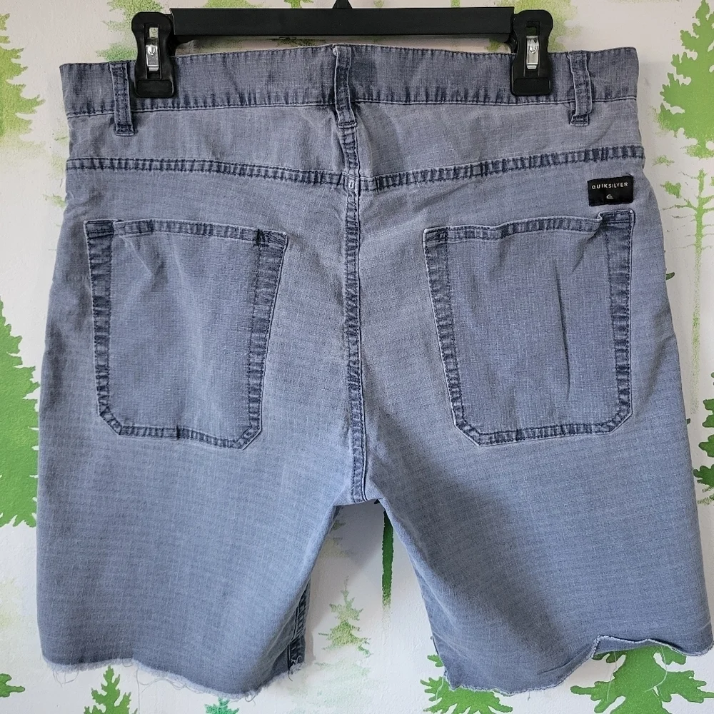 Quiksilver Straight Tapered Fit Shorts.